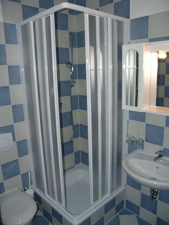 Apartments Villa Seeblick Baabe Pokoj fotografie